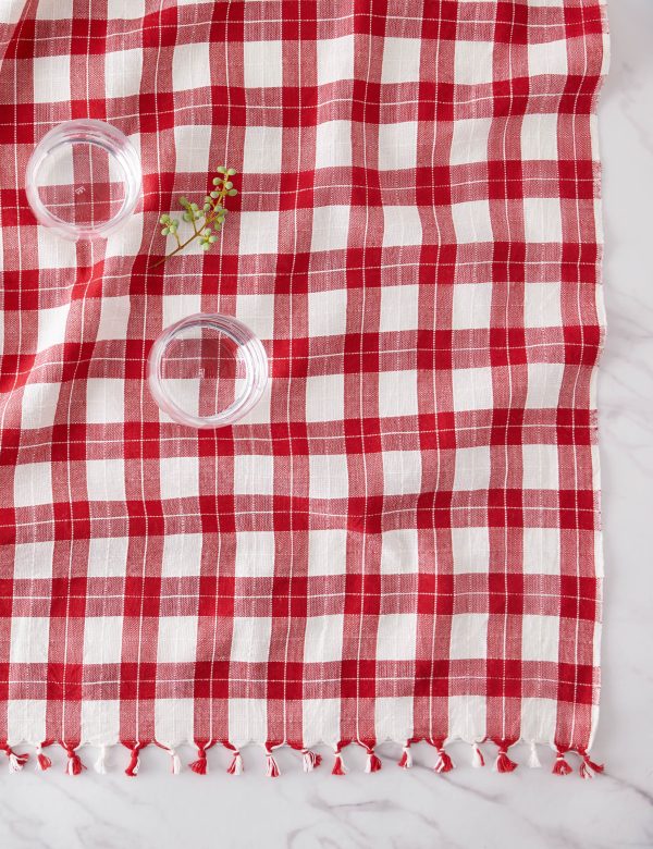 Annabelle Plaid tablecloth by Heather Taylor Home Supply